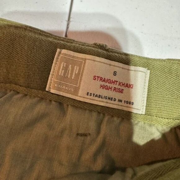 NWT GAP Women's Straight Leg Khaki High Rise Splatter Pants Oak Moss Size 6 - Picture 3 of 14